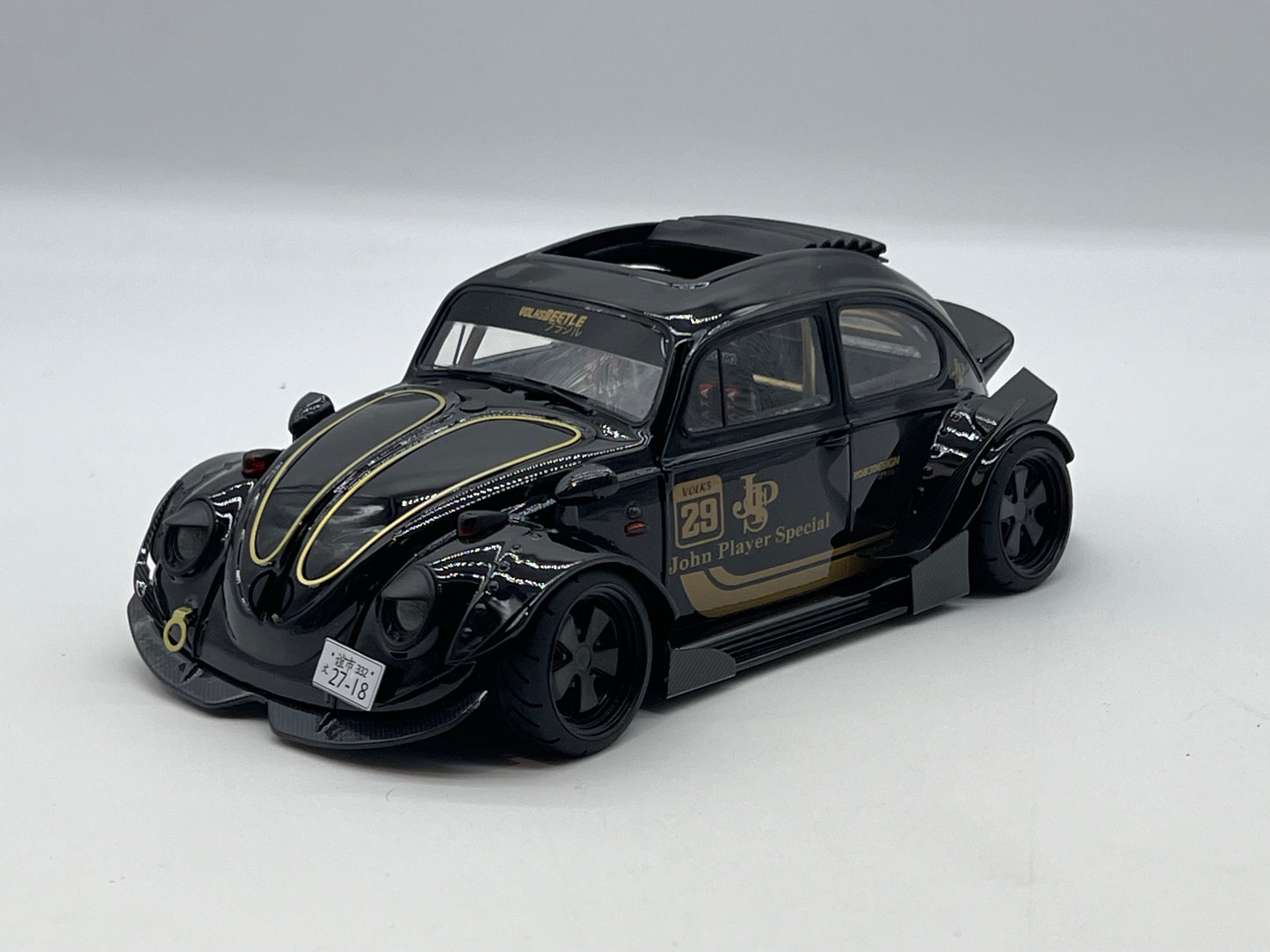 Volkswagen Beetle RWB Black JPS Champion Model 1/18