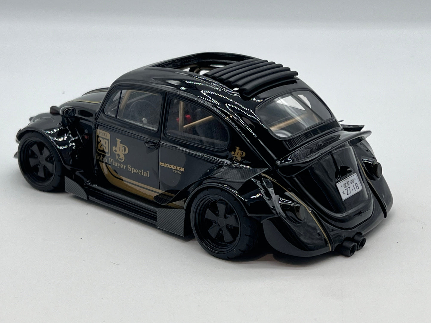 Volkswagen Beetle RWB Black JPS Champion Model 1/18