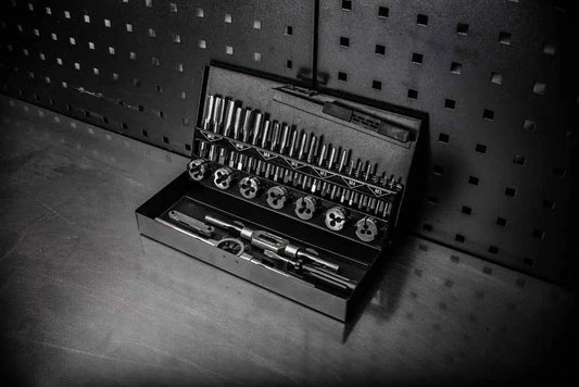 32Pc Tap & Die Set Metric M3-M12 By Powerhand